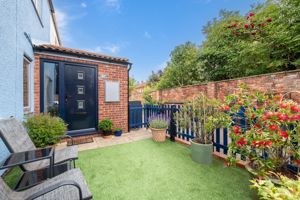 Front garden- click for photo gallery